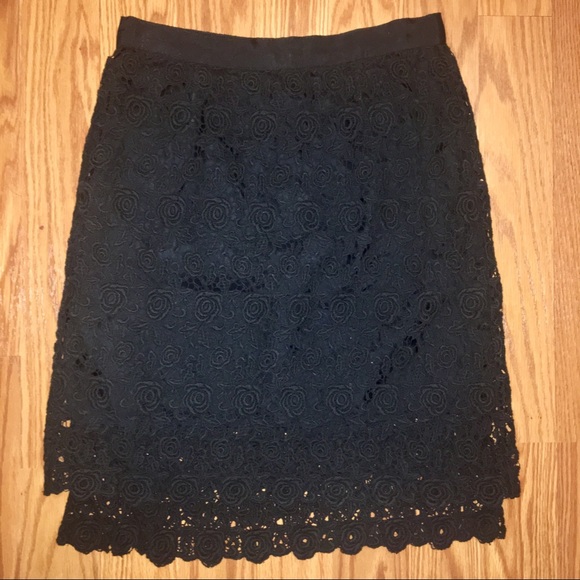 Elevenses Anthropologie Lace Rose Bud Pencil Skirt - Picture 5 of 9
